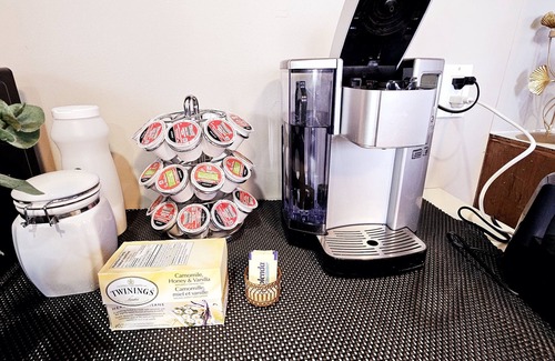 Lower Sackville House | Elegant 3-Bedroom Haven, Private Bath + Deck & BBQ. Shared Kitchen.