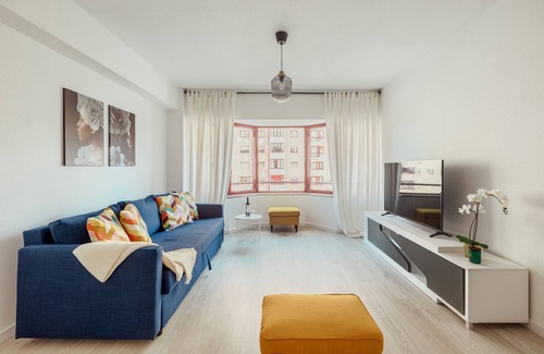 Lumiar Apartment | Elegant 3 Bedroom Apartment Lisbon City Center