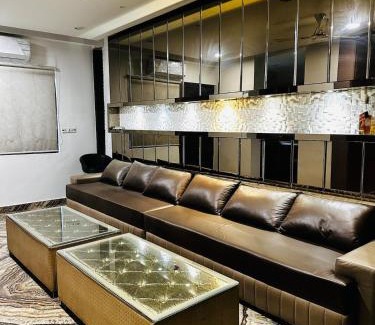 Pitampura Apartment | Elegant 3BHK In North Delhi