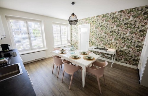 Binnenstad Apartment | Elegant 75m² Two-Bedroom Apartment (SD-23-G)