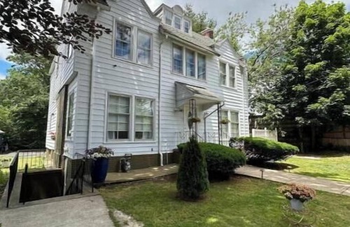 East Haven Apartment | Elegant Apartment