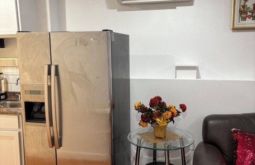 Bedford Villa | Elegant Bachelor in Bedford-Halifax