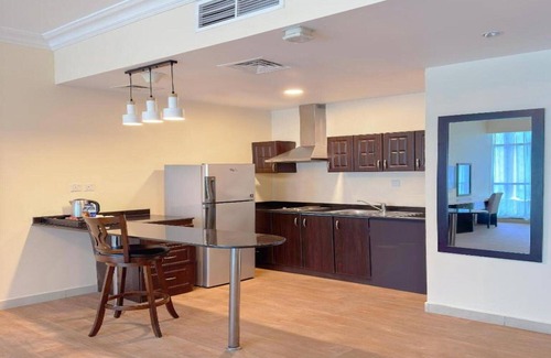 Trade Centre 1 House | Elegant Burj Stay in Dubai