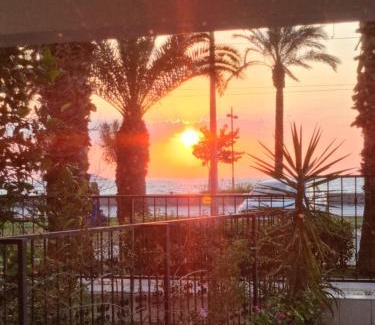 Konak Apartment | Elegant & Cozy Retreat Home, City Center Gem by the Seaside, Steps from the Tram