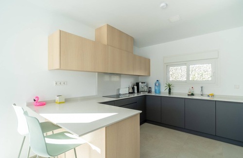 Lo Rufete House | Elegant Home with Pool