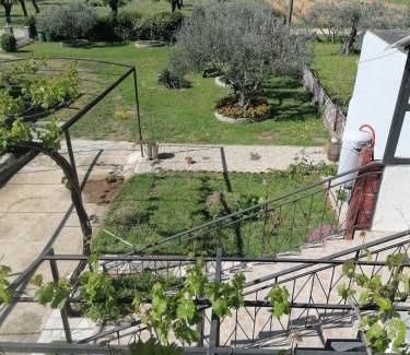 Tinj Apartment | Elena