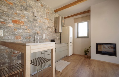 Neapoli Villa | Elies Residences