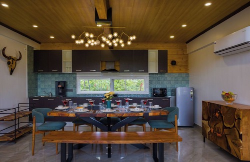 Palampur Villa | ELIVAAS Esh Birch