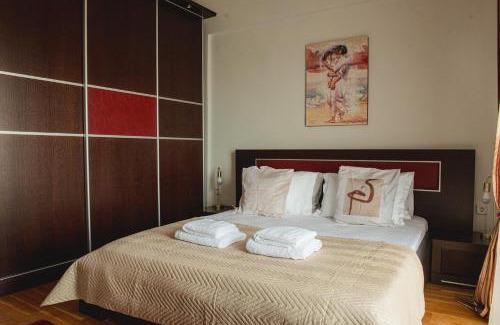 Edessa Apartment | Ellie's Hospitality