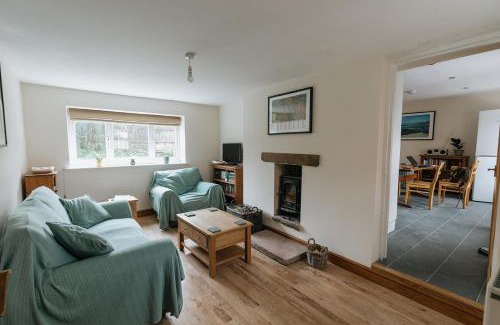 Welton House | ELM HOUSE COTTAGE - 2 Bed Cottage in High Hesket on the edge of the Lake District, Cumbria