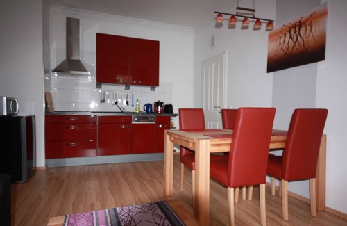 Neuschonefeld Apartment | Elster - Romantic Apartments in Leipzig, *2km to the city center*
