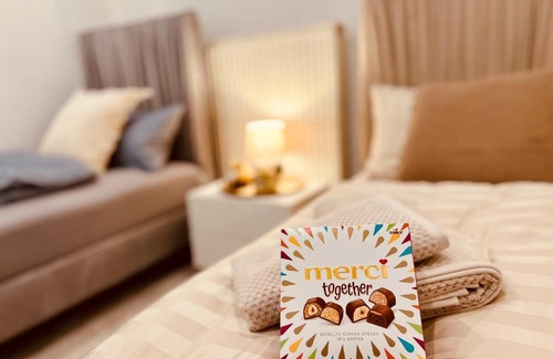 Braunsfeld Apartment | Elysian Apartment - 2 Parkplätze - 1min Bus & Bahn - St-Elisabeth Krankenhaus - Lindenthaler Tierpark - Neu Renoviert & Perfekte Lage