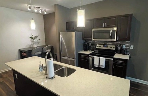 North Burnet Apartment | Elysian Luxe Rentals