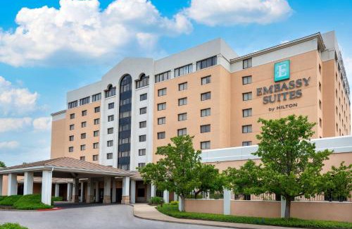 Waldron Hotel | Embassy Suites by Hilton Kansas City International Airport