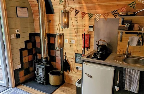 Gwespyr Cabin | Emlyn's Coppice - Woodland Glamping