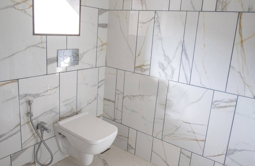 Dhobitalao Hostel | Empire Royale Hotel - Hostel