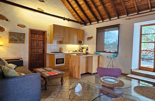 Antigua Apartment | En Fuerteventura Apartamento Frente al Volcán Gayría en Finca Rural Ecológica