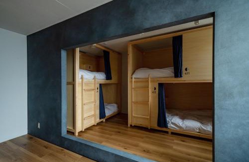Ryuga Onsen Hostel | En Hostel & Bar