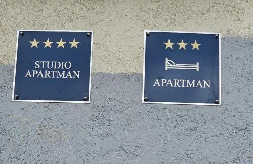 Karlovac Apartment | ENA 1&2 - BIG free parking , central heating