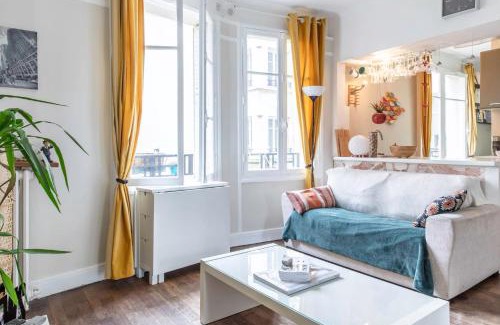 Quartier du Gros-Caillou Apartment | Enchanting Paris Apartment