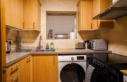Chase Apartment | Enfield North London 3BR Apartment