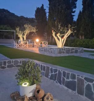 Marmari Apartment | Enigma Boutique Houses Ammos