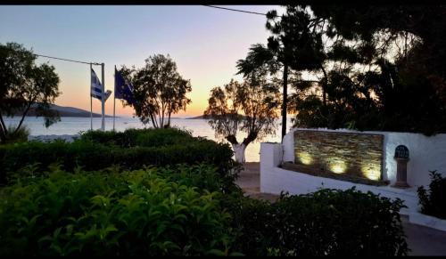 Marmari Apartment | Enigma Boutique Houses Votsalo