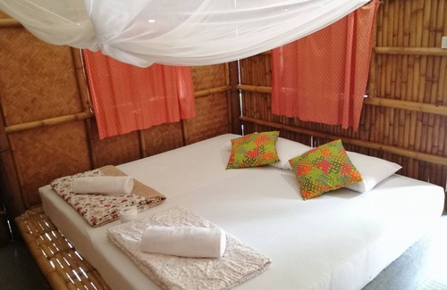 Khanom Hotel | Enjoy every second of your trip in Bansonmanee Homestay