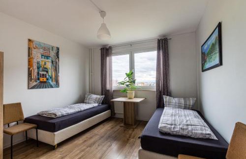 Halle Apartment | Enjoy your stay with DKN apartments - Mon-Sun - Late night check-in - Multilanguage - Near S-Bahn - Witamy serdecznie
