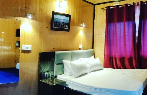 Darjeeling Bed & Breakfast | Enjoyable 2-bedroom bed & breakfast in Darjeeling
