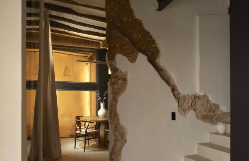 Requena House | Enoa Suites Casa Cueva