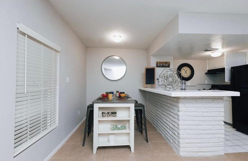 Woodland Heights Apartment | Enticing 1Br Apartment in the heart of the heights