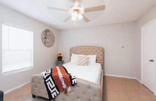 Woodland Heights Apartment | Enticing 1Br Apartment in the heart of the heights