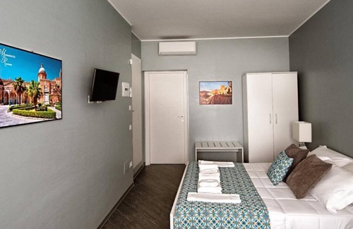 Monte Po-Nesima-San Leone-Rapisardi House | Entire accommodation in Catania center up to 13 beds