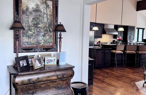Park Meadows House | Entire central PC mountain house. Free shuttle bus to all Park City locations.