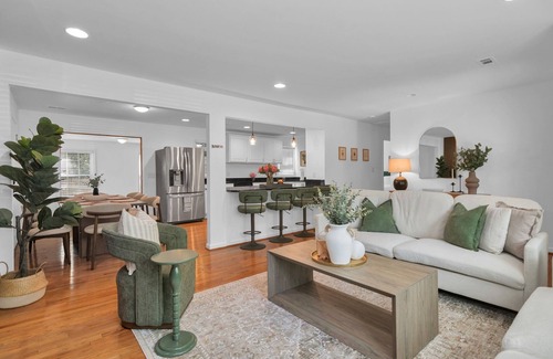 Alexandria West House | Entire home in Alexandria, Virginia