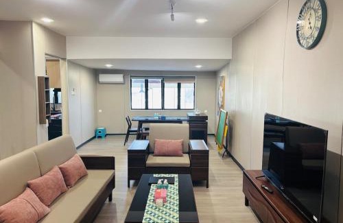 Taman Melaka Raya Apartment | Entire Luxury Suite, Spacious&Elegant, 3R2B