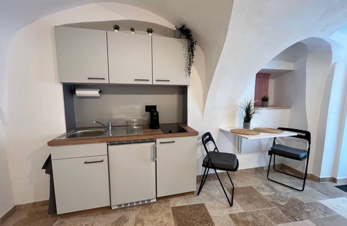 Wiener Neustadt Apartment | Entzückendes Studio im Herzen von Wiener Neustadt