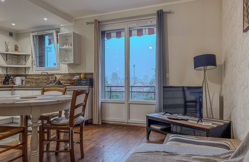 Quartier Capuche-Allies Apartment | #ER | Les Alliés | The Bright and cosy T4 with view 🏔