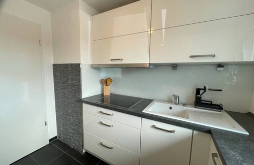 Leinfelden-Echterdingen Apartment | Erlach oasis: Holidays near nature - terrace, forest walks & yoga