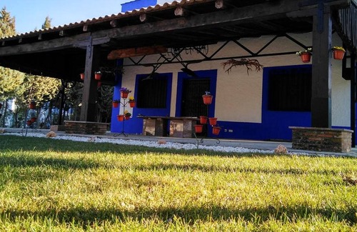 Villacanas Villa | Homerez - Villa for 13 ppl. with swimming-pool at Villafranca De Los Caballeros