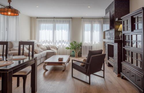 Alfacar House | Escapada Refrescante con Jacuzzi, Barbacoa y Chimenea