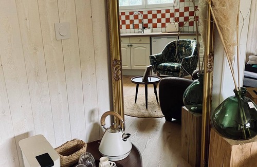 Longue-Jumelles House | Escapade au petit puits