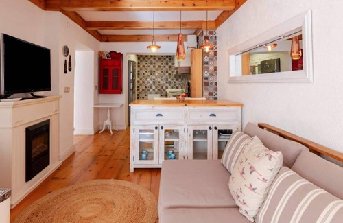 Cengelkoy Mahallesi House | Escape to a serene retreat in the heart of Cengelkoy where modern comfort meets historic charm