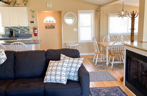 Vision Beach House | Escape to the Beach for an Oceanfront Weekend Getaway