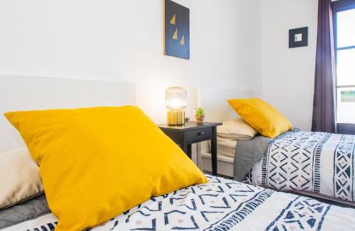 Guime Villa | Eslanzarote Acoruma House, Super Wifi, Heated Pool