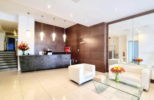 Petit Jean Ocharan Apartment | Espacio Luxury Apartments - Malecón 28 de Julio.