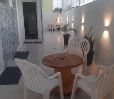 Nazare Bed & Breakfast | Estação Primavera prox Pelourinho, Metrô e Arena F Nova