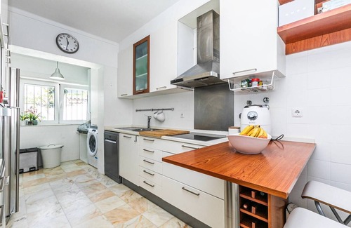 Estoril Villa | Estoril Beach Villa.