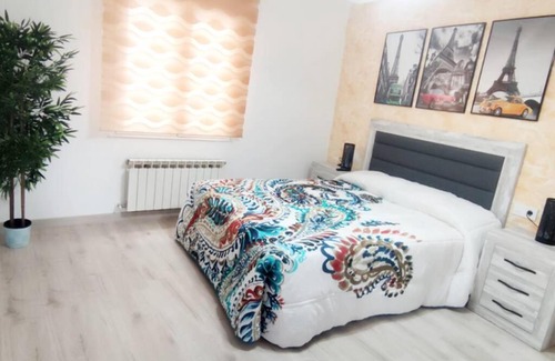 San Lazaro y Otero Apartment | Estrenar! Con PINBALL 8 min ayto 2 habs 150